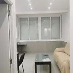 First Floor - 109 C Διαμέρισμα