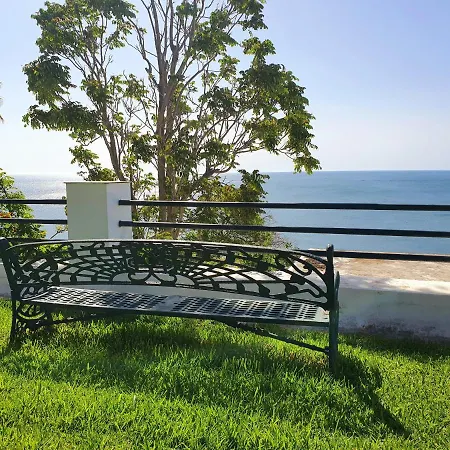 Apartamento 1 Urbanización La Roca, Estudio