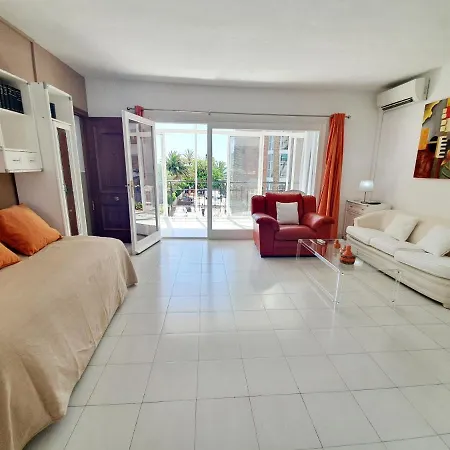 Apartamento 1 Urbanización La Roca, Estudio Torremolinos