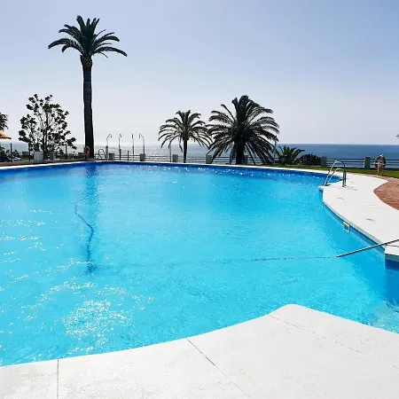 Urbanizacion La Roca, Estudio * Torremolinos