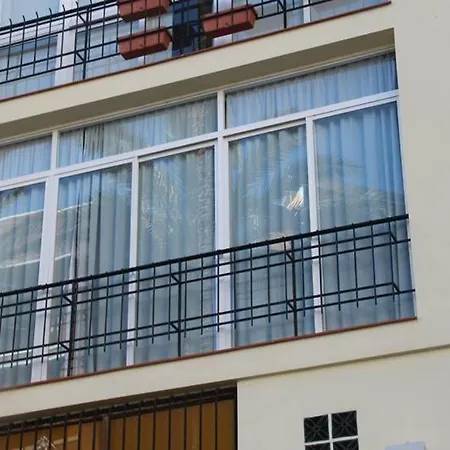 Urbanizacion La Roca, Estudio Apartment *