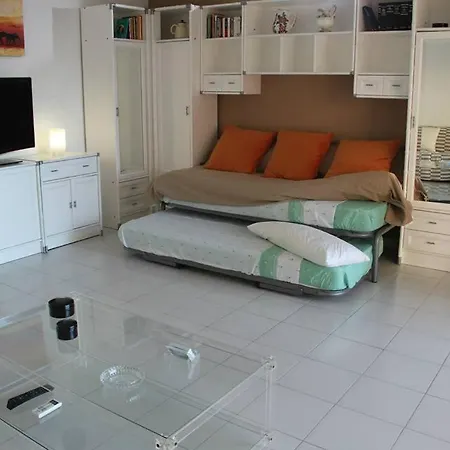 1 Urbanización La Roca, Estudio Apartamento *