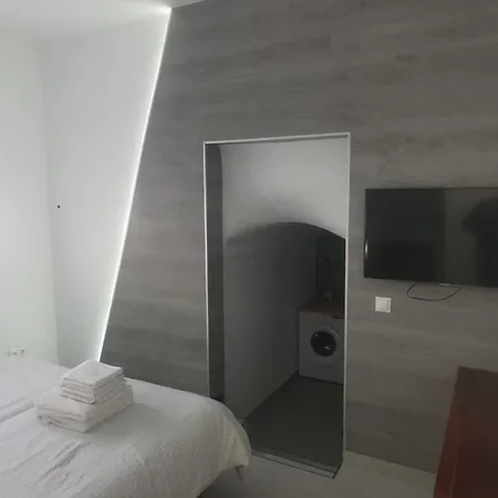 Urbanizacion La Roca Estudio Apartamento *