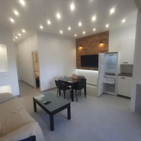 Apartamento First Floor - 109 C