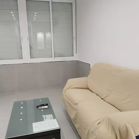 Urbanizacion La Roca, Estudio * 托雷莫利诺斯