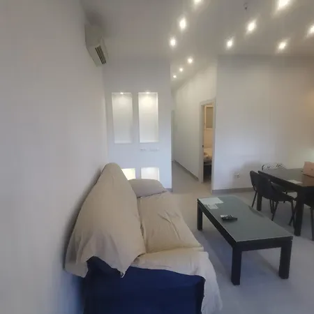 First Floor - 109 C *