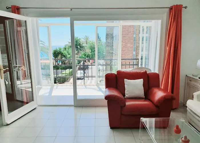 Apartment First Floor - 109 C *