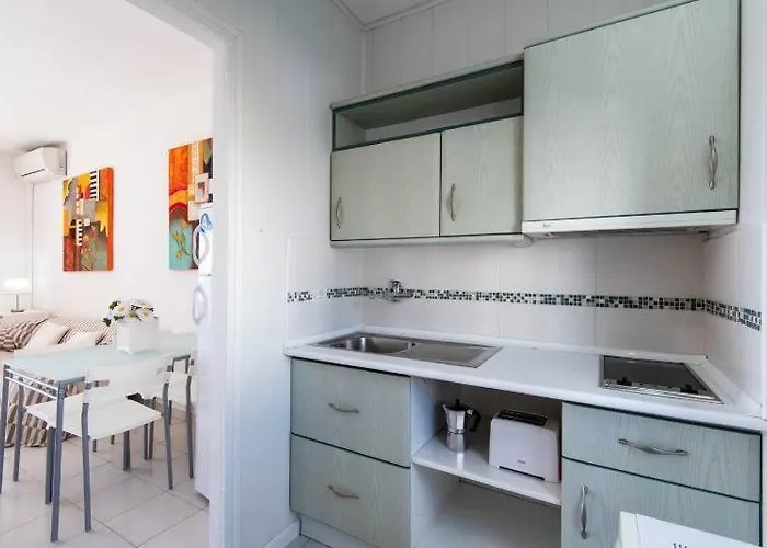 First Floor - 109 C *