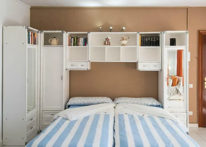 Apartment First Floor - 109 C *